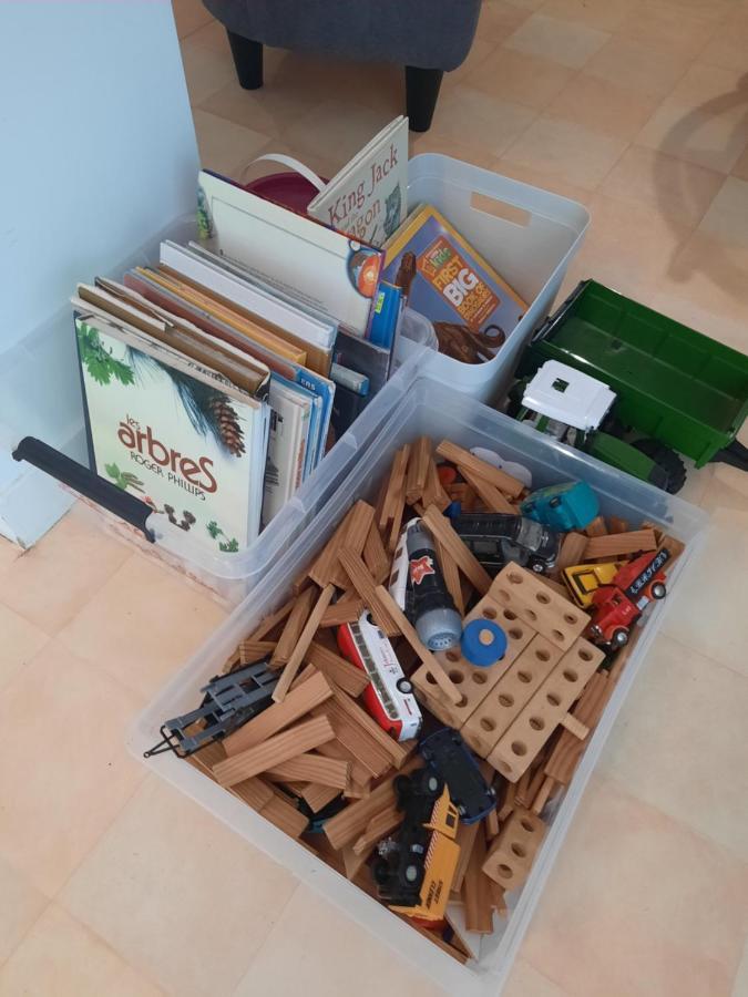 Les Coteaux De Planeze, Pour 2, 3 Ou Famille Nombreuse 2 Adultes 5 Enfants Et Jeunes Belmont-Bretenoux