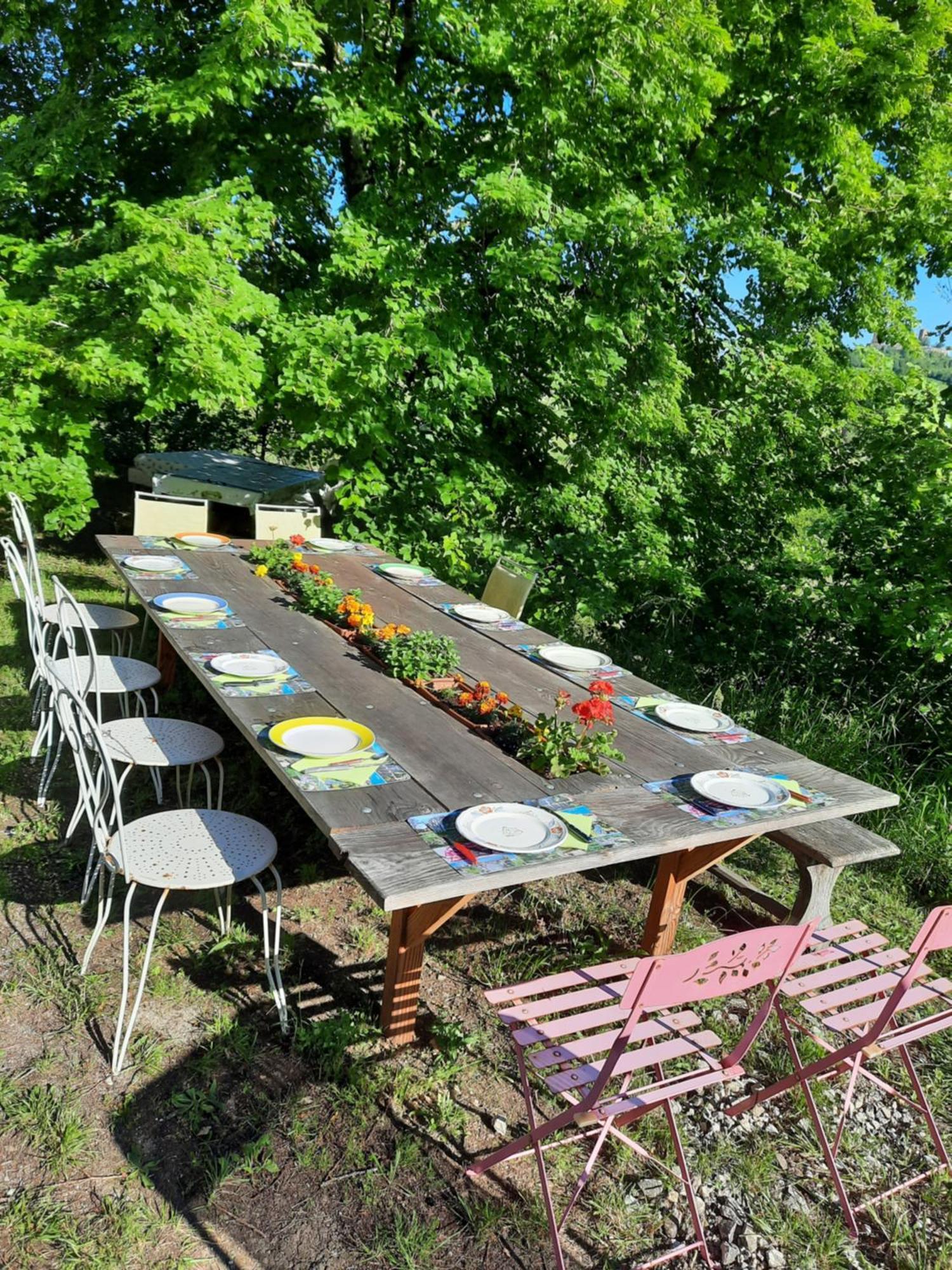 Homestay Les Coteaux De Planeze, Pour 2, 3 Ou Famille Nombreuse 2 Adultes 5 Enfants Et Jeunes